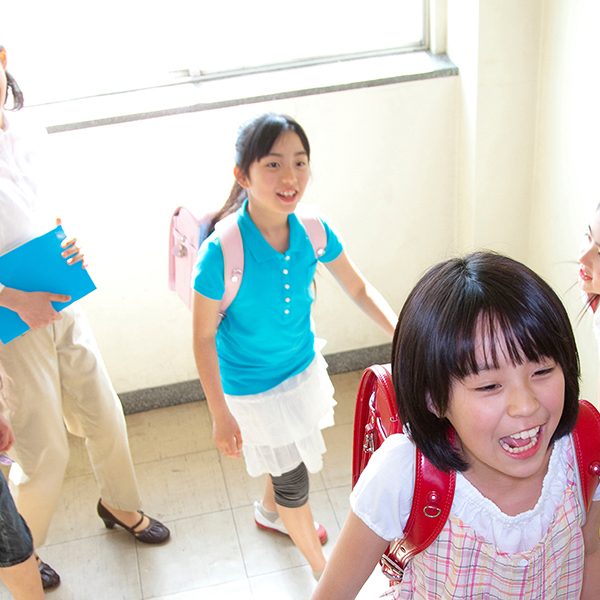 いじめ重大事態から始まった、科学的いじめ予防教育——吹田市の「学校全体で取り組む」いじめ予防体制が成立するまで