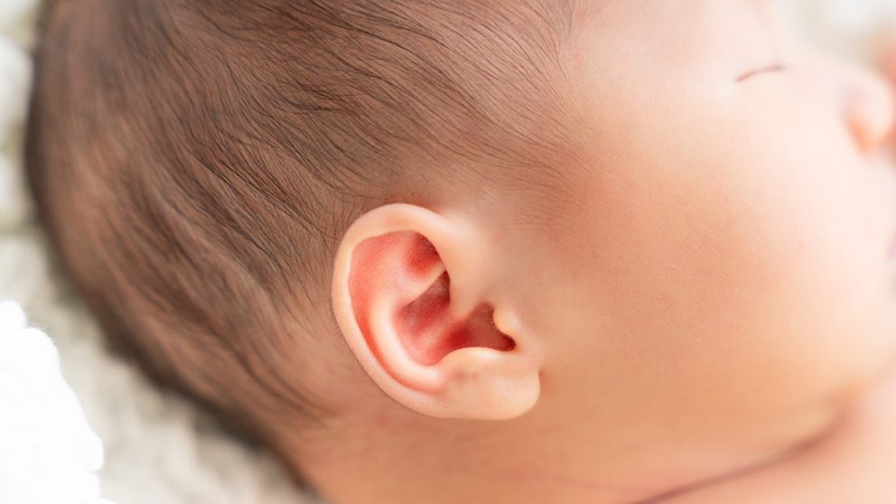生まれてすぐ母親の声がわかる　知られざる赤ちゃんの「聞く」チカラ
